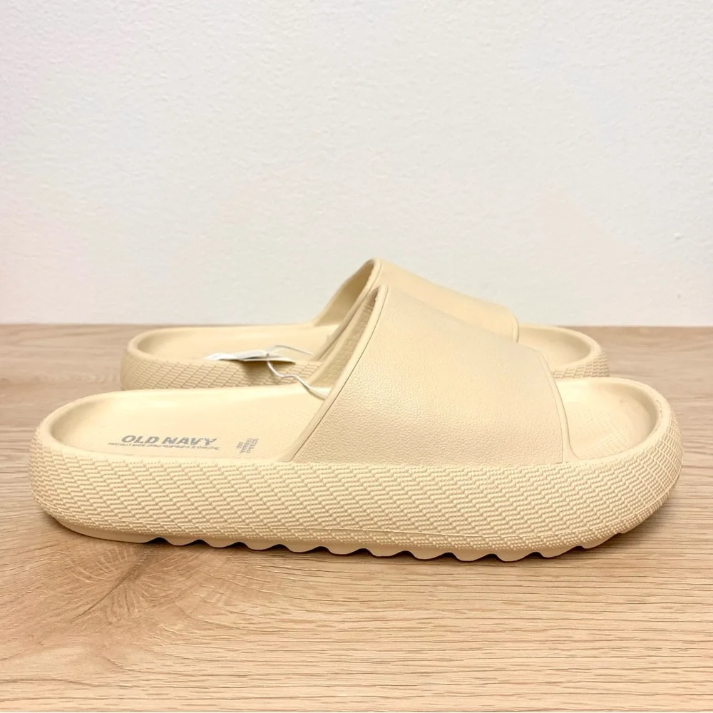 Old Navy Platform Slide EVA Sandals Kids 3-4 Beige Pillow Cloud Cushion‎ Chunky